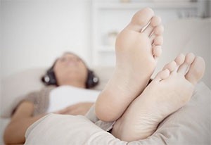 Swollen feet while pregnant, Dr. Bob Baravarian