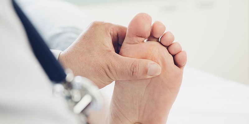 Hammertoe vs. Plantar Plate Injury, Dr. Bob Baravarian Los Angeles