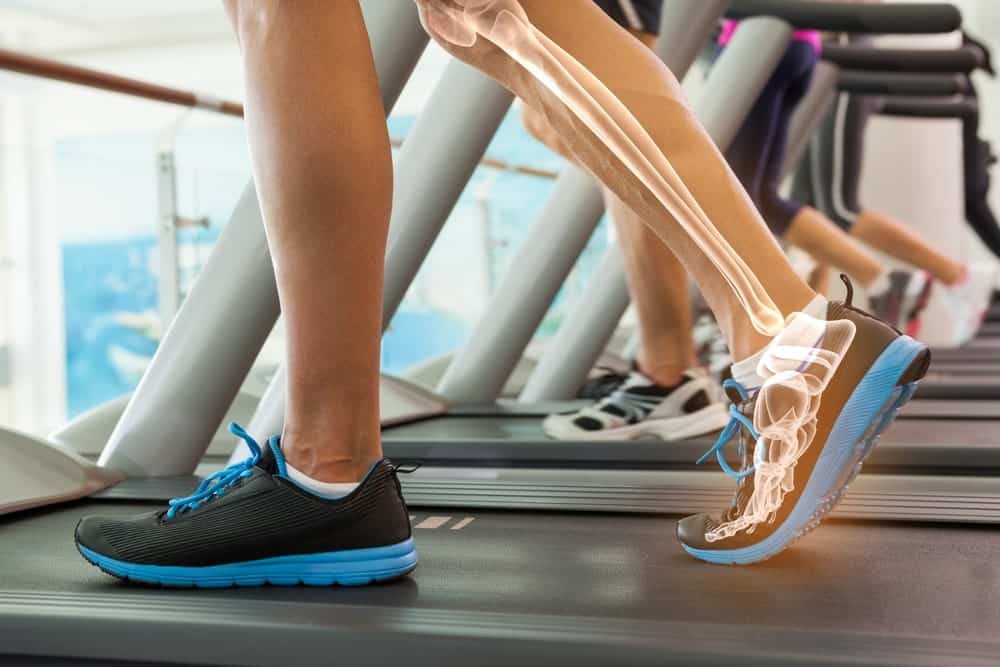 Talar osteochondral lesion can make your ankle feel like it's locking up