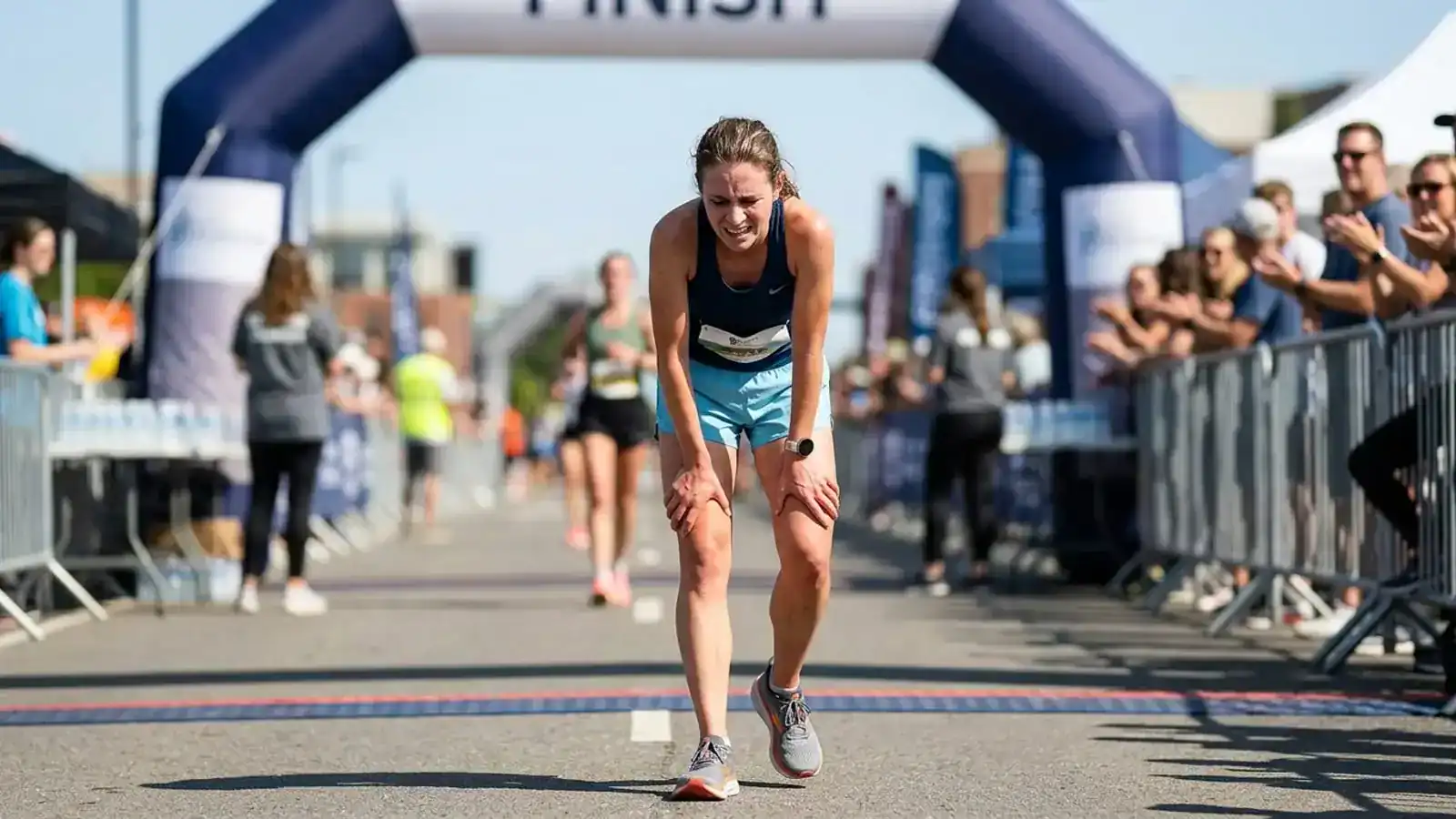 Running with Bunions: A Surgeon's Guide for Runners — infographic